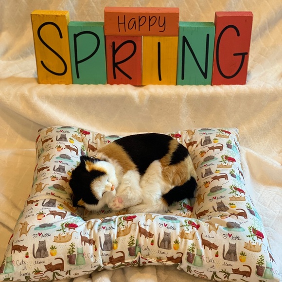 Handmade Reversible Cat/Kitty Bed - Picture 2 of 3